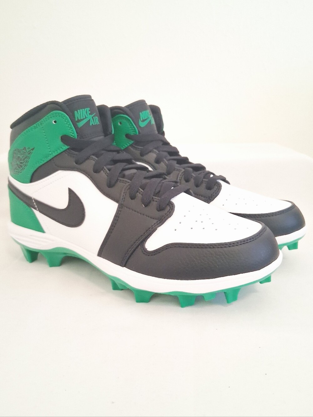 Nike Air Jordan 1 Mid TD Green White Black Football Cleats